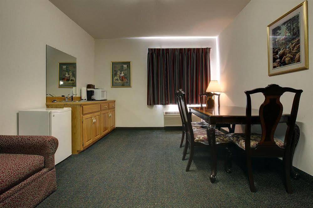 Brady Hotel New Florence Dış mekan fotoğraf